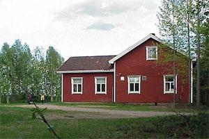 Vanha Laitasaaren kansakoulu Nykyinen Laitasaaren seurojentalo (2007)